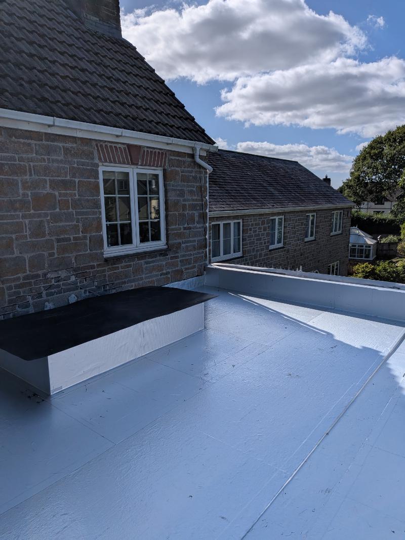 Structural timber roof lantern upstand kerb fully wrapped in Alutrix vapour control barrier